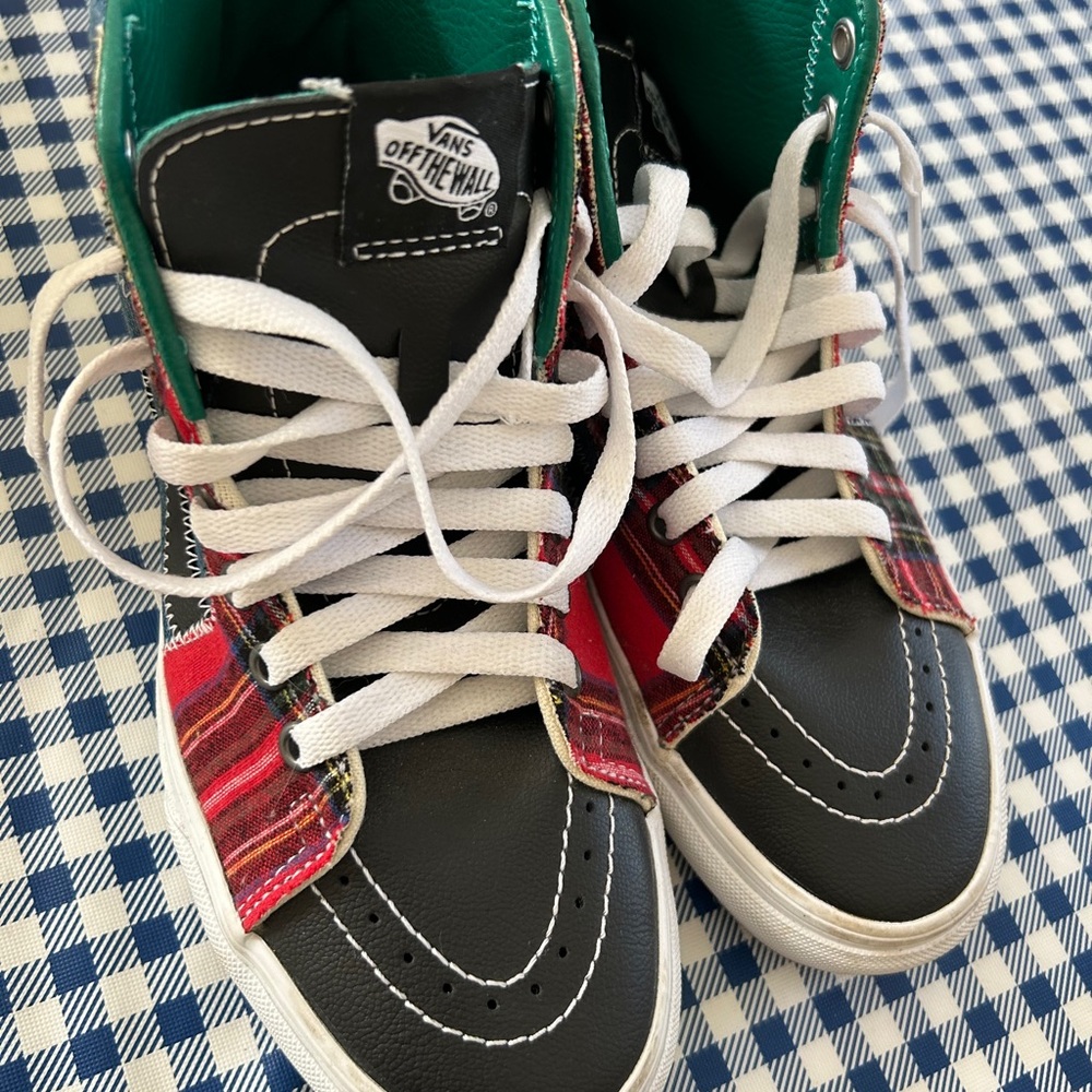 Vans High-Top Sneakers - Black, Red, Green punk ! - Picture 9 of 9